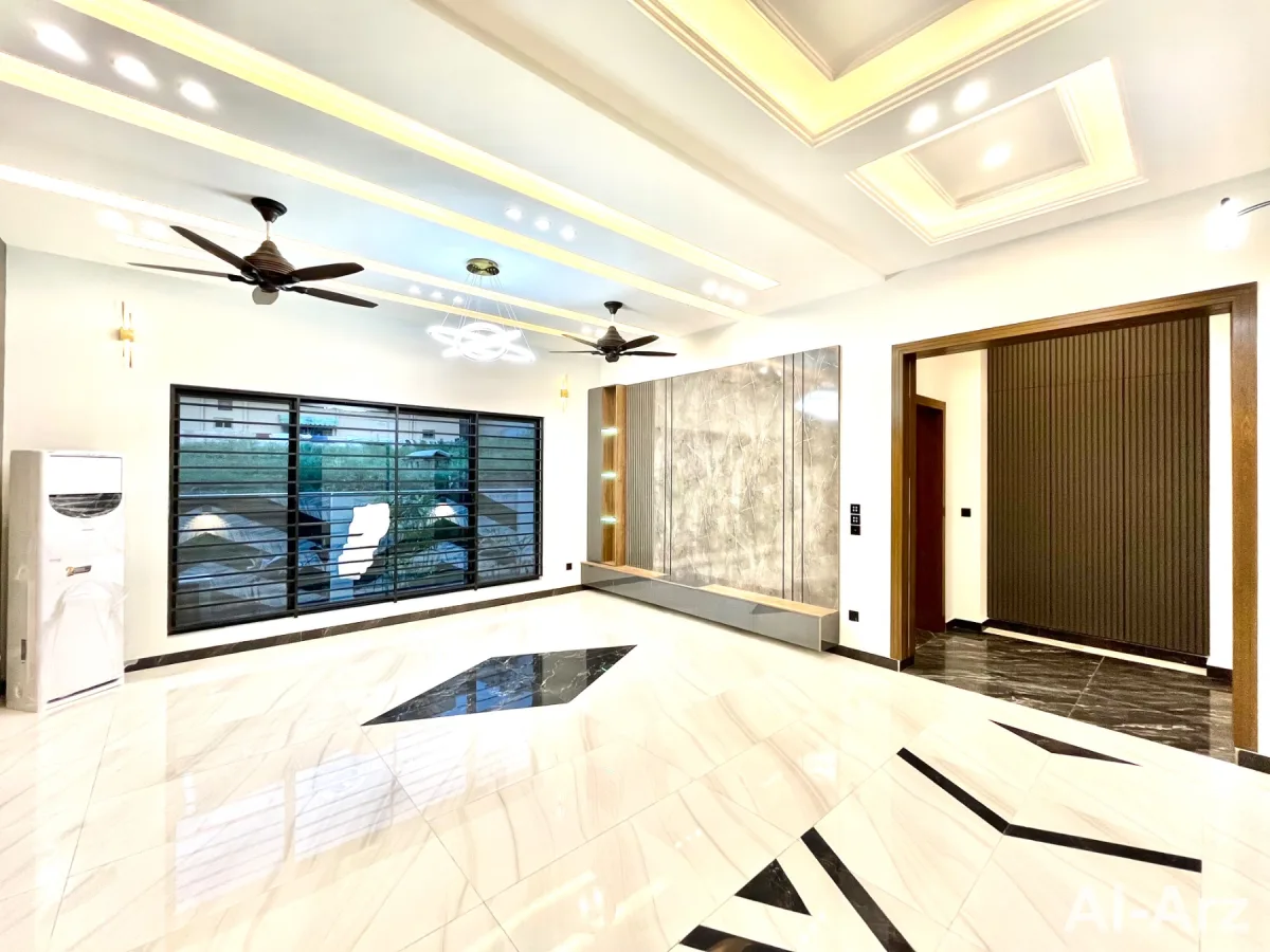 Semi-Furnished 1 Kanal Owner-Built House for wSale — DHA Phase 2 Islamabad — image 4