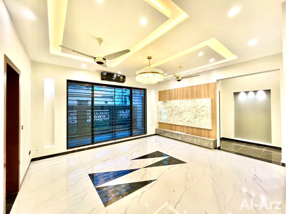 Semi-Furnished 1 Kanal Owner-Built House for wSale — DHA Phase 2 Islamabad — image 9