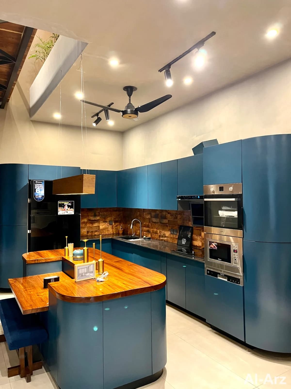 One Kanal Architectural Modern House for Sale – DHA Phase 2 — image 4