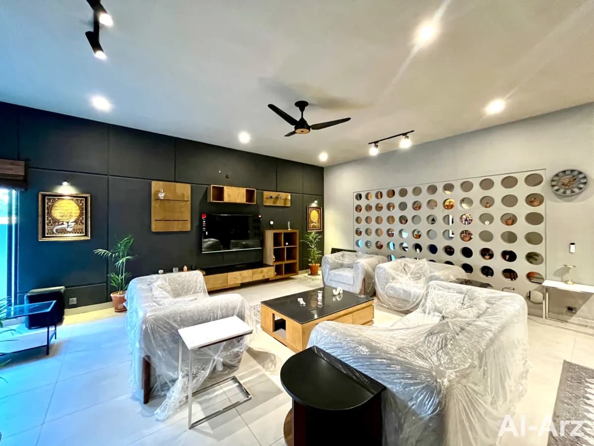 One Kanal Architectural Modern House for Sale – DHA Phase 2 — image 7
