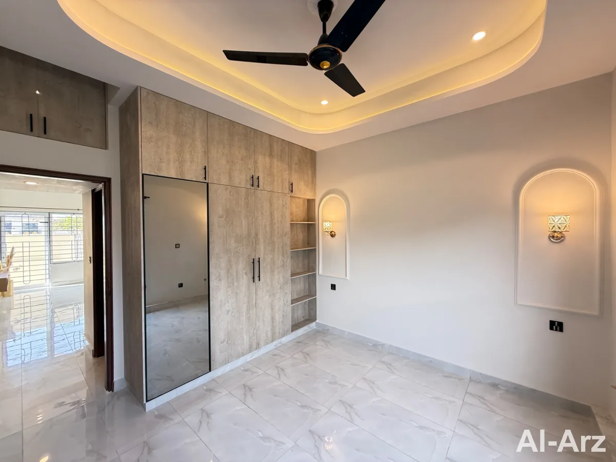 Brand new designer 5 marla house for sale in dha phase 5 — image 8