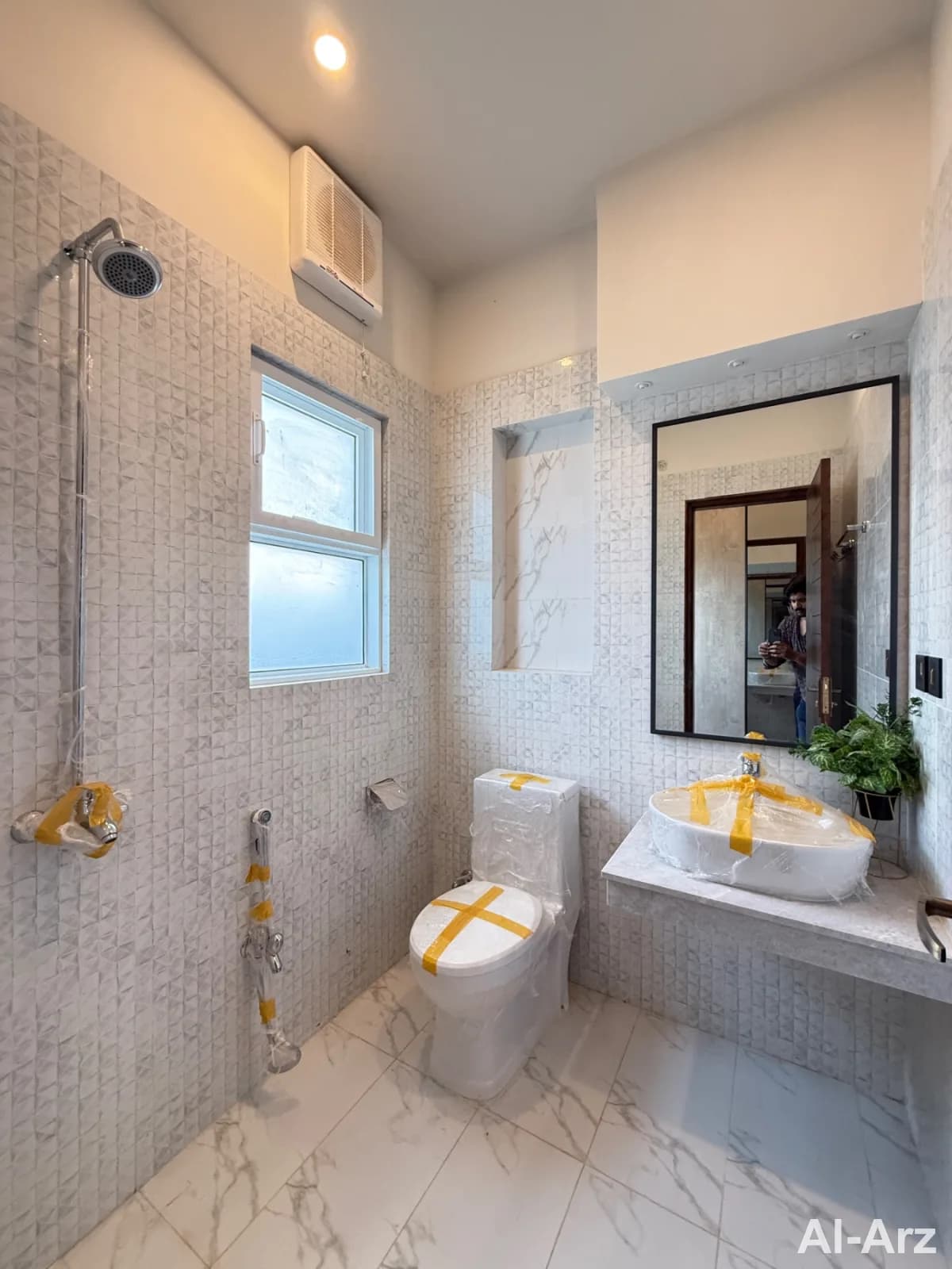 Brand new designer 5 marla house for sale in dha phase 5 — image 5