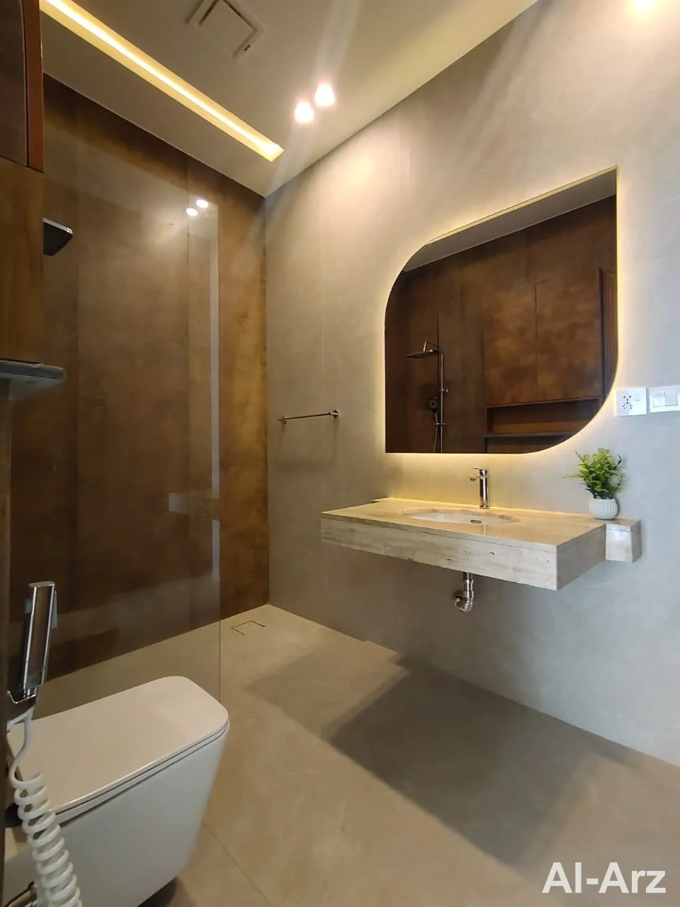 Modern 10 marla house for sale — image 6